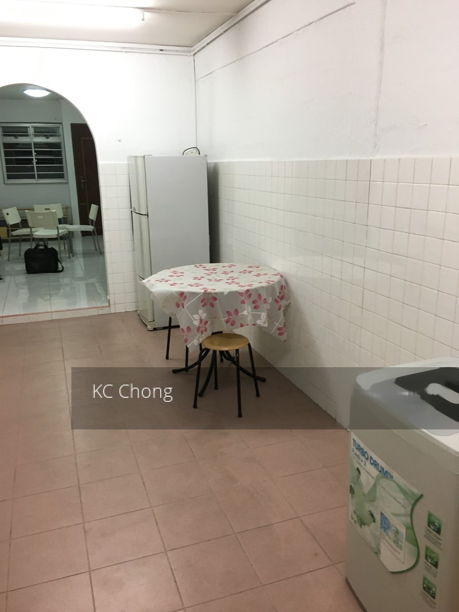 Blk 320 Clementi Avenue 4 (Clementi), HDB 3 Rooms #193994542